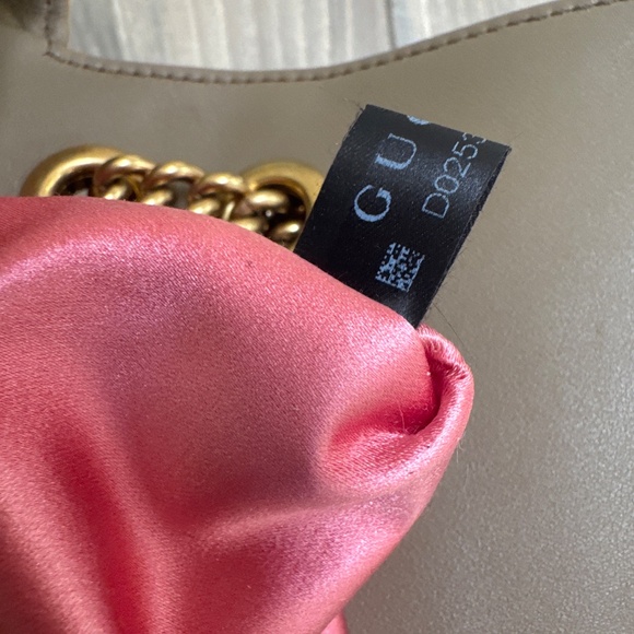 Gucci Velvet GG Marmont! - Picture 11 of 14